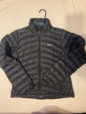 Patagonia Black Quilted Packable Down Jacket